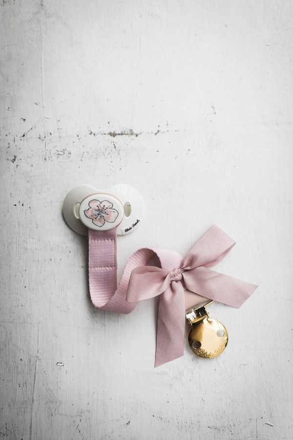 Powder Pink pacifier fastener