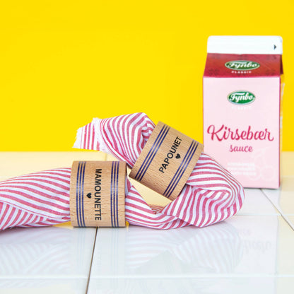 Ronds de serviette en bois – Collection Famille