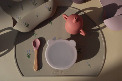 Lavender silicone placemat - clay