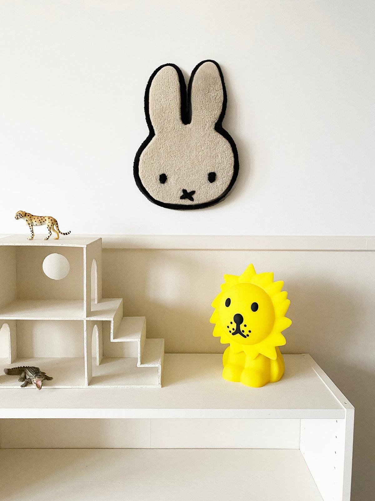 Muffy & Friends Wall Mat - Miffy