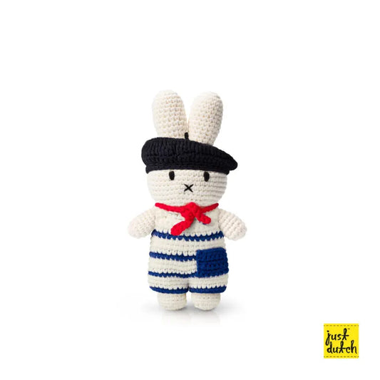 Tenue France salopette Just Dutch portée par Miffy