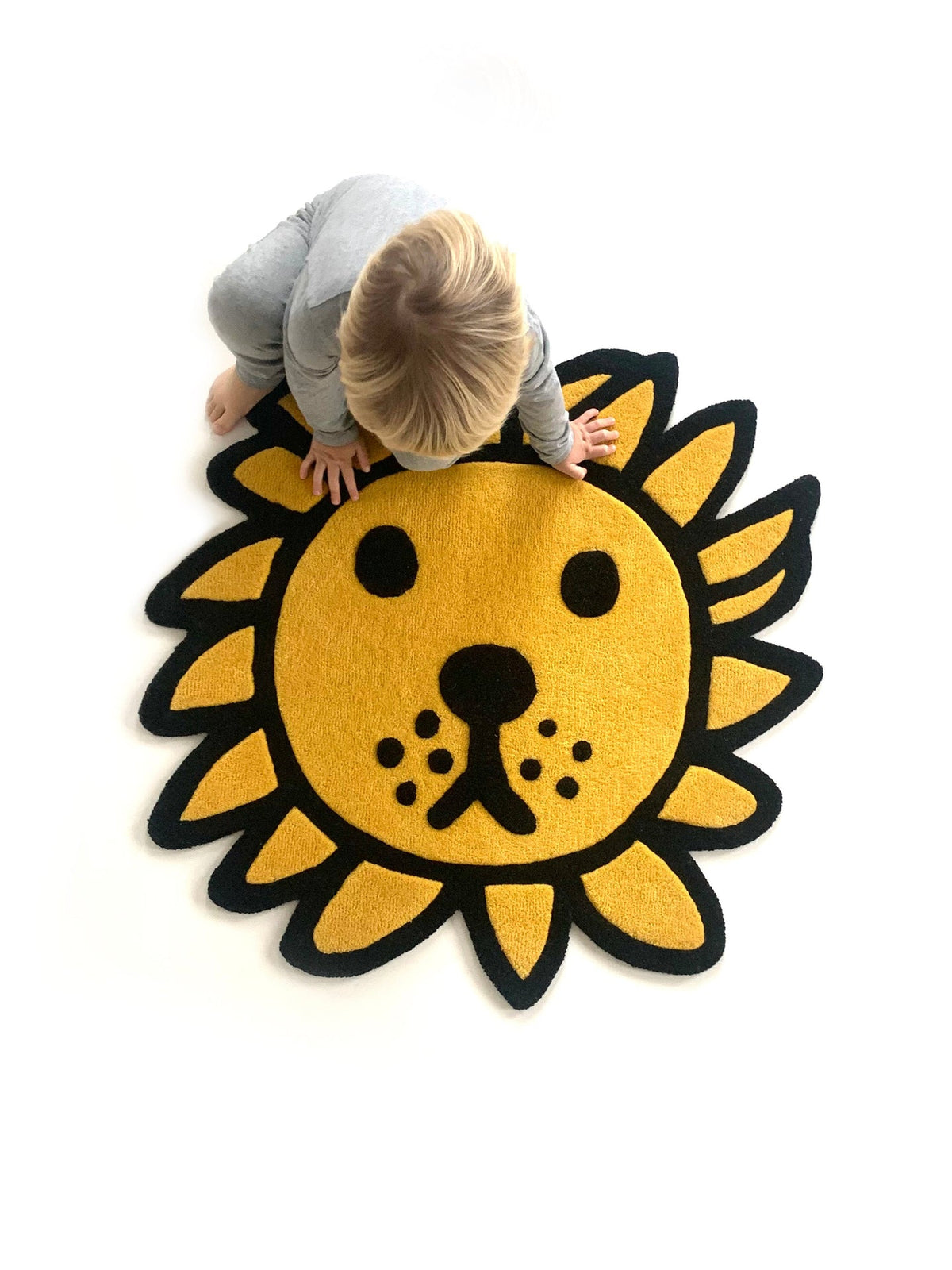 Miffy & Friends Carpet - Lion