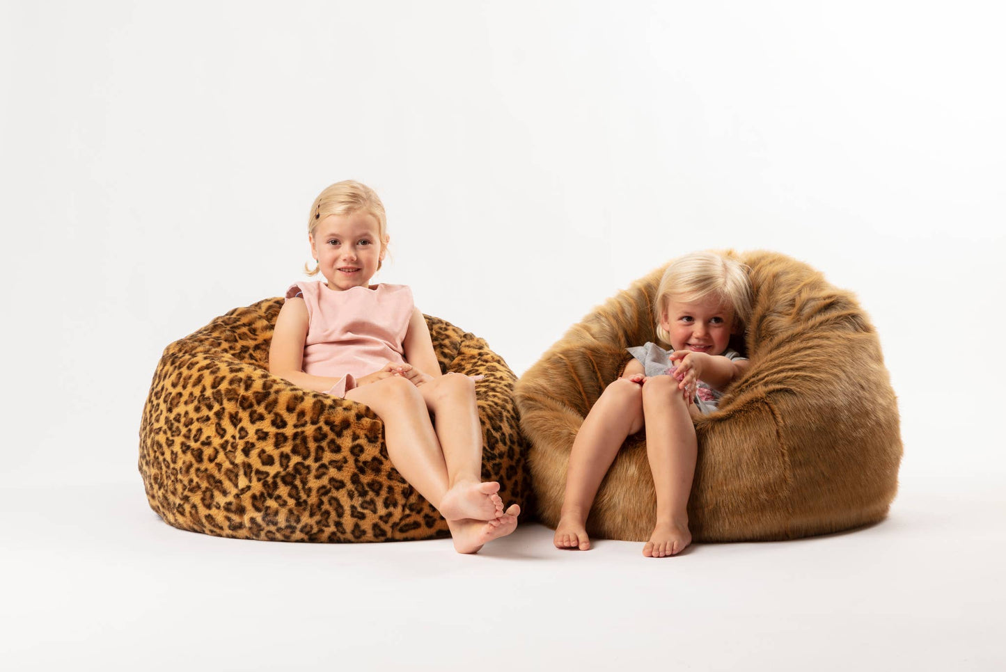 Soft and comfortable rabbit pouf