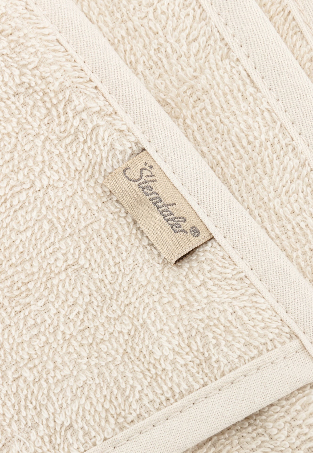 Bath cape