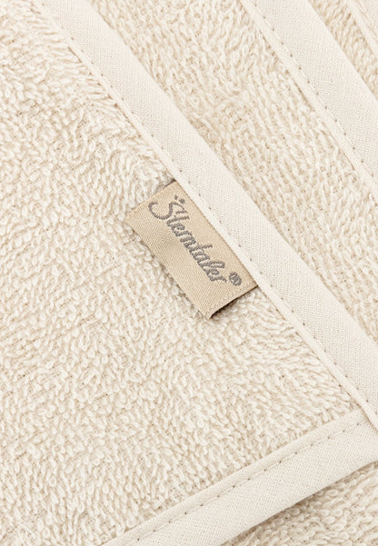 Bath cape