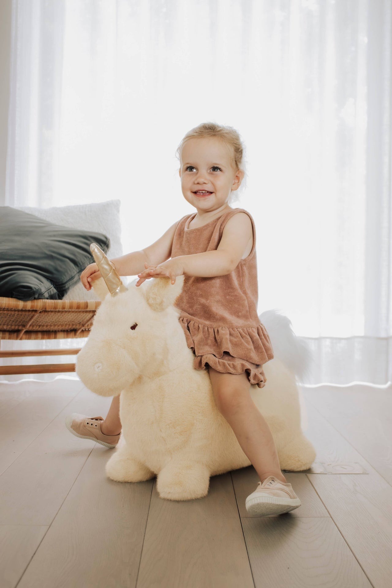 Soft and bouncy unicorn