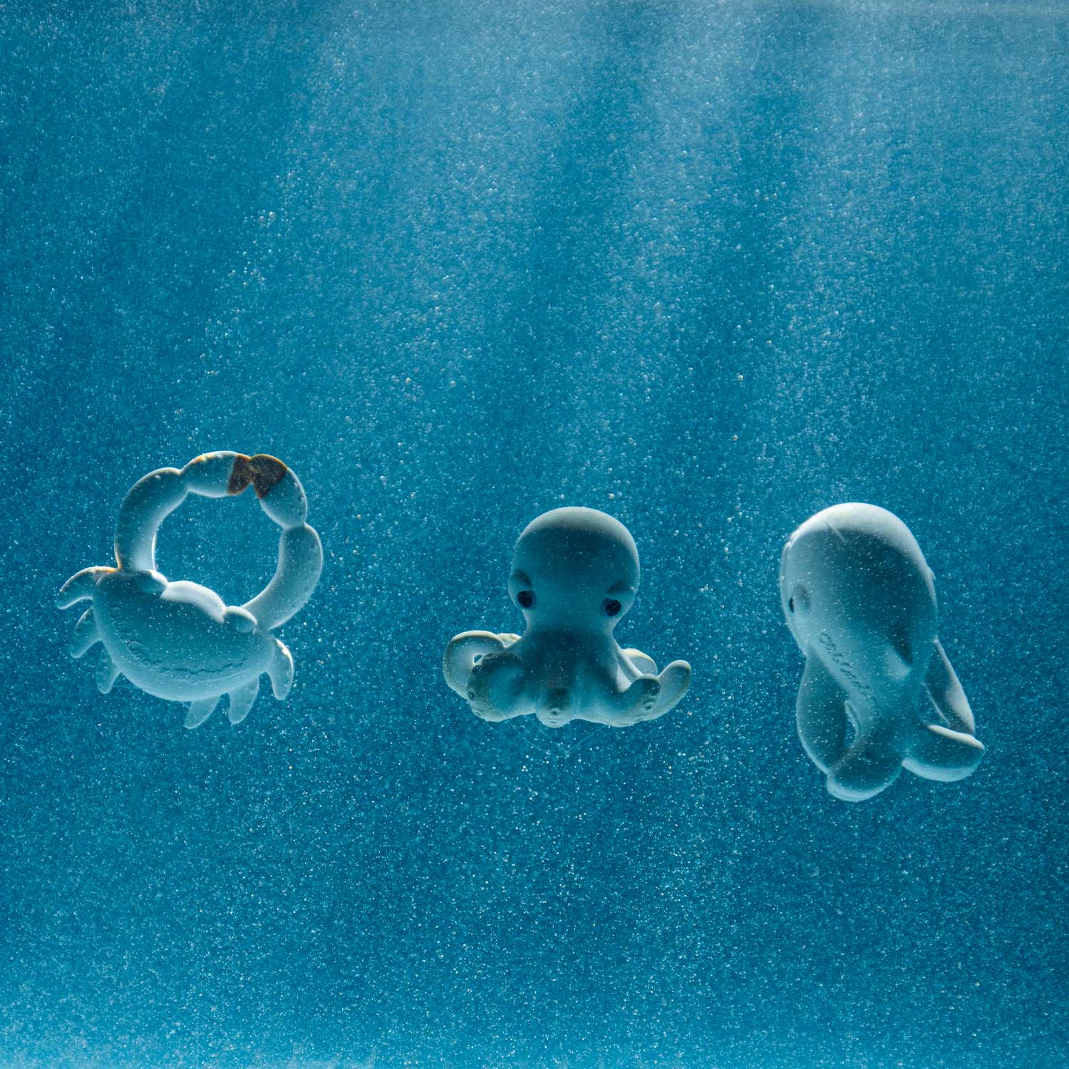 Walter la Baleine – Jouet de bain bébé – vue produit 7