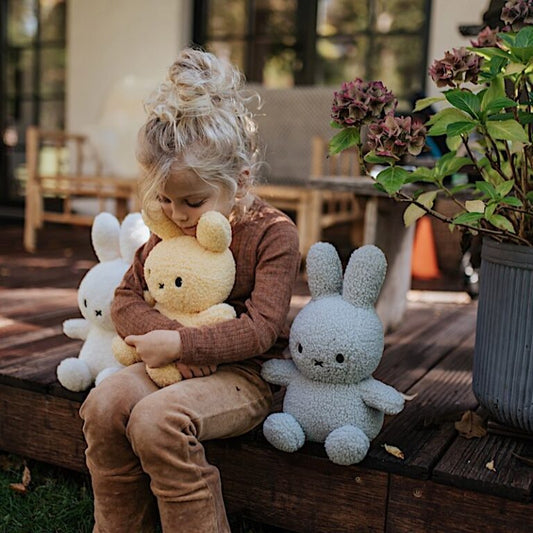 Miffy Teddy (gerecycled) 33 cm