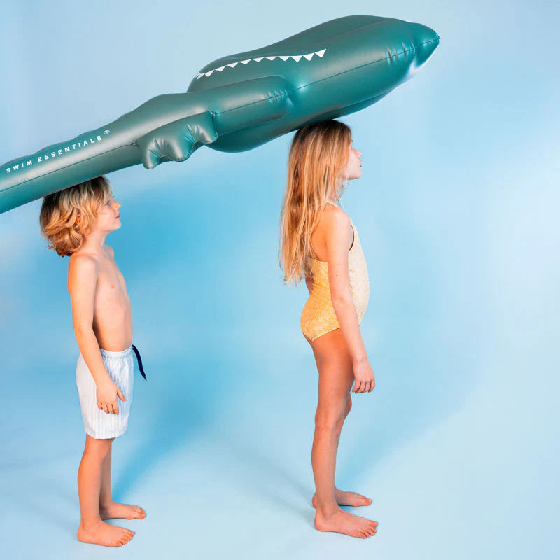 Luxuriöse Luftmatratze in Krokodilgrün 