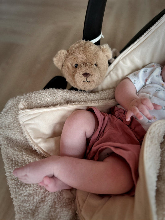 Lou the Bear White Noise Plush - On the go 