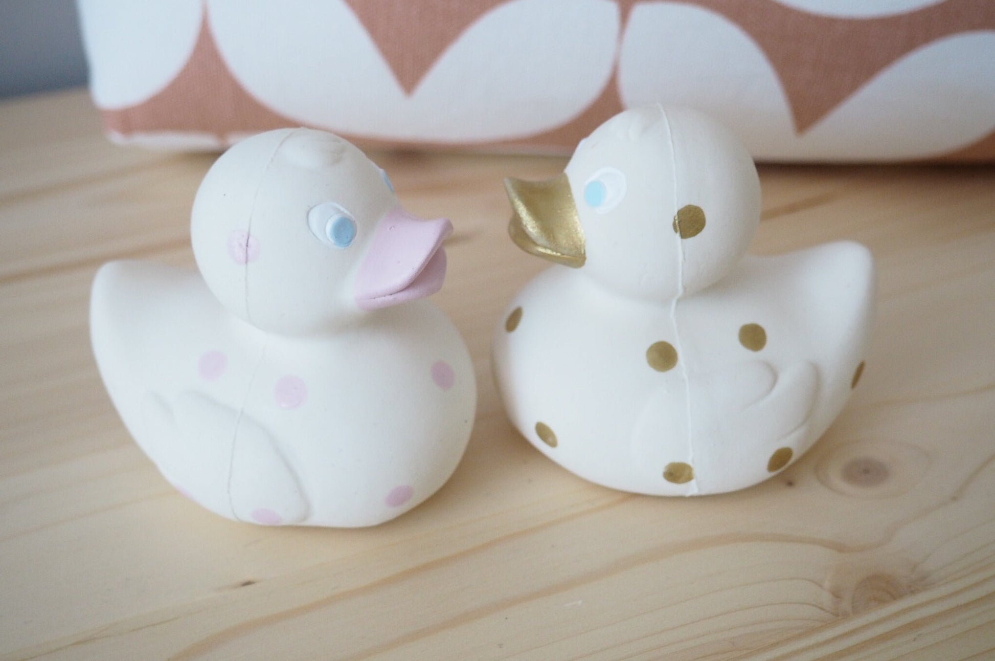 Produit Elvis Le Canard Pois Dorés Cadeau Geek