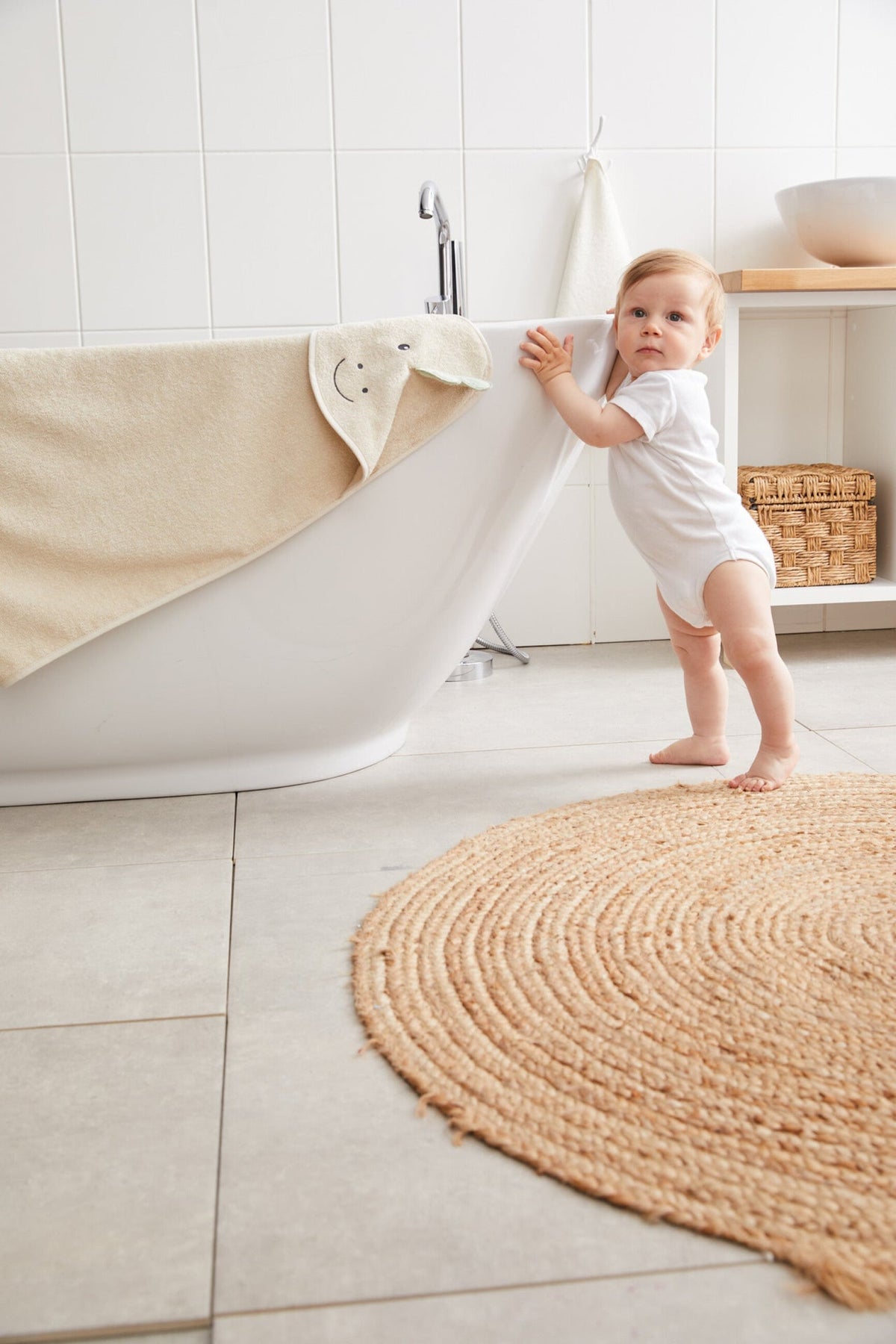 Cape de bain Dino Rexi - 100 x 100 cm – mise en situation
