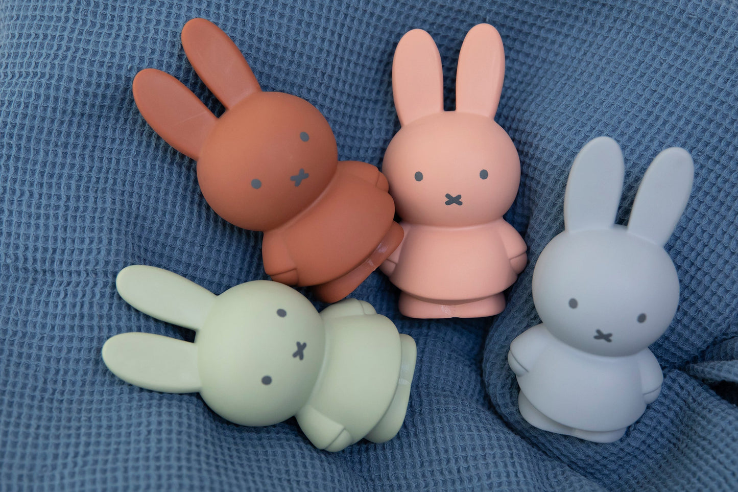 Miffy Rabbit Money Box Warm Edition S