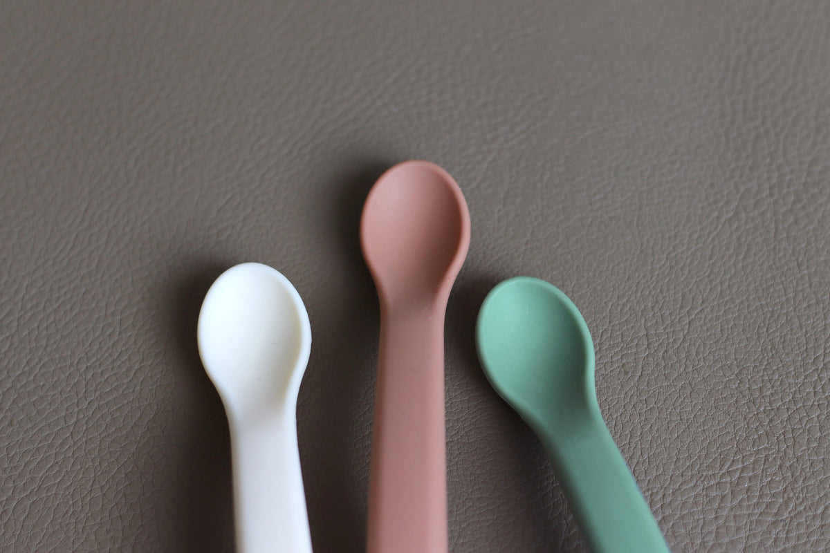Spoons (set of 3)