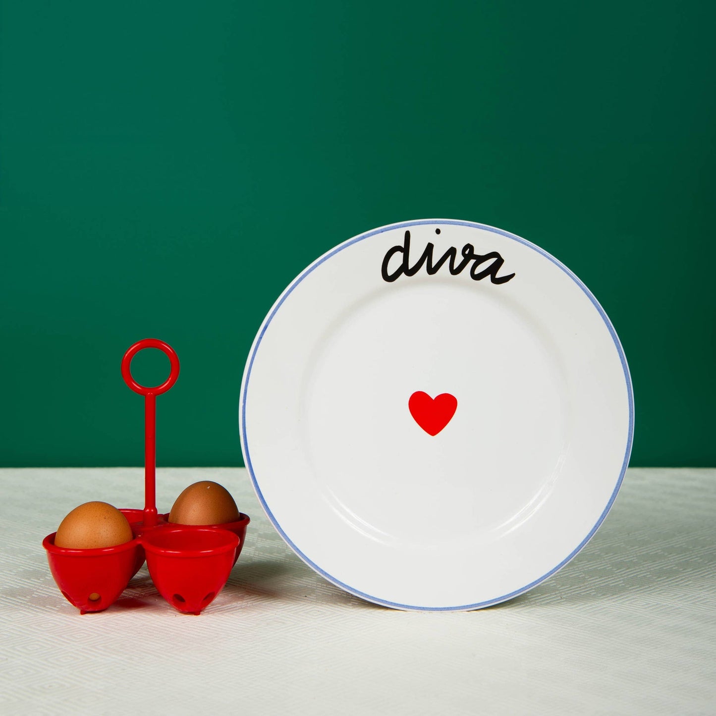 The Family's Having a Blast - Diva Plate