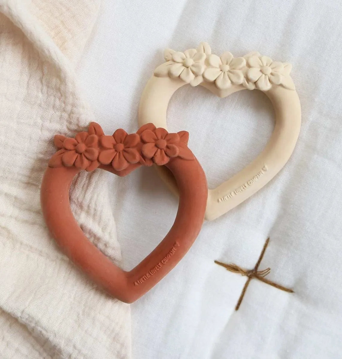 Terracotta heart dentition ring