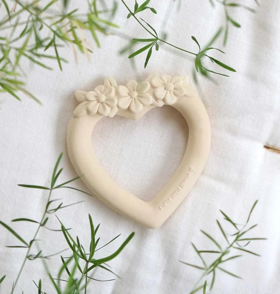 Ecru Coeur Dentition Ring